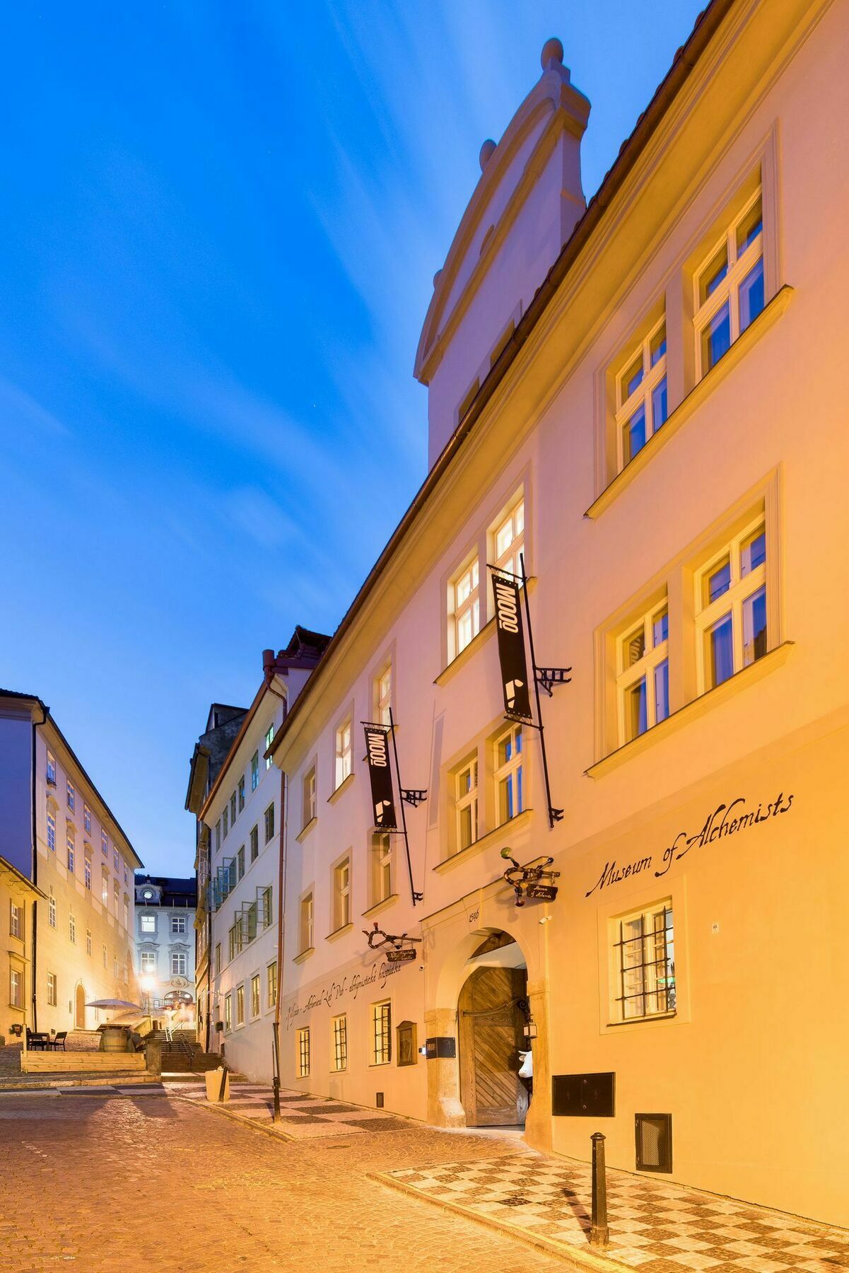 Aparthotel Mooo By The Castle Prag Exterior foto